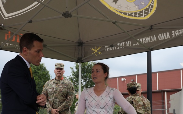 Army Principal Cyber Advisor Visits U.S. Army’s Only Offensive Cyber Operations Brigade 15