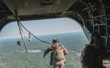 Airborne EOD technicians participate in international static line parachute competition