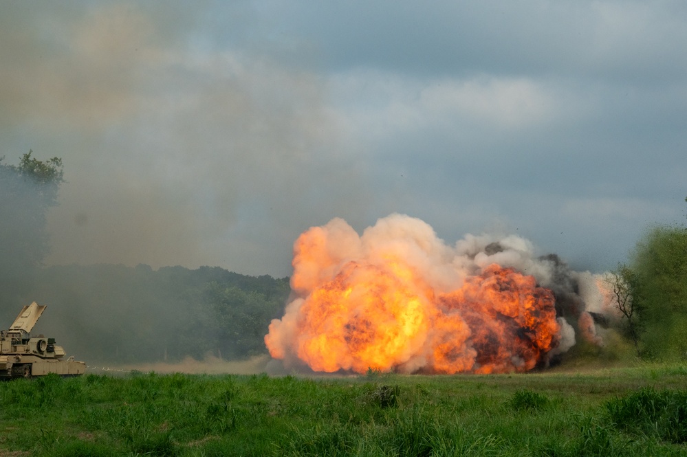 Australian Army gains explosive mine clearing capability after training with U.S. Army Soldiers at Fort Leonard Wood