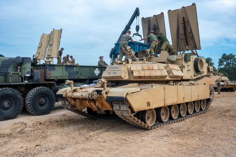 Australian Army gains explosive mine clearing capability after training with U.S. Army Soldiers at Fort Leonard Wood