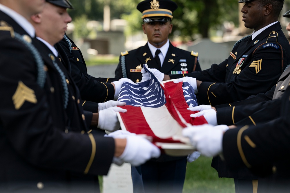 Military Funeral Honors are Conducted for U.S. Army Retired Lt. Col. George Kesnig in Section 1