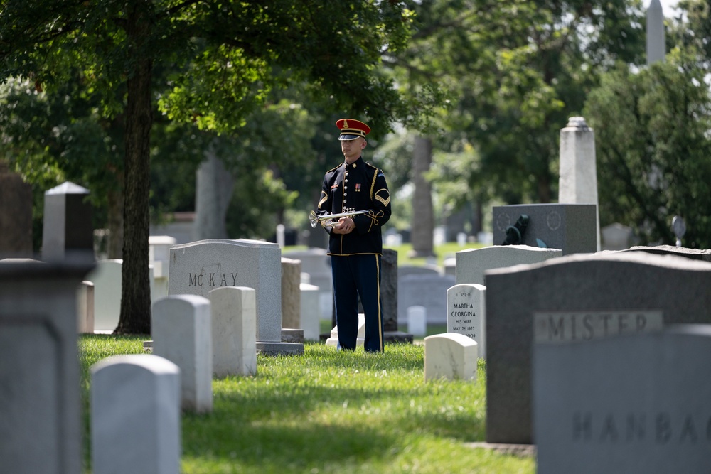 Military Funeral Honors are Conducted for U.S. Army Retired Lt. Col. George Kesnig in Section 1