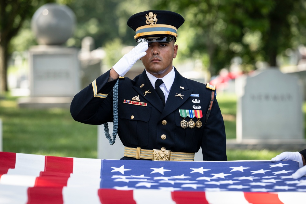 Military Funeral Honors are Conducted for U.S. Army Retired Lt. Col. George Kesnig in Section 1