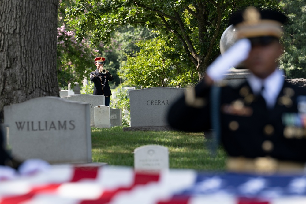 Military Funeral Honors are Conducted for U.S. Army Retired Lt. Col. George Kesnig in Section 1