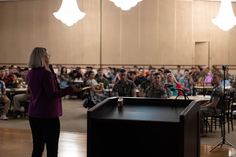 11th MEU hosts town hall for Marines and families