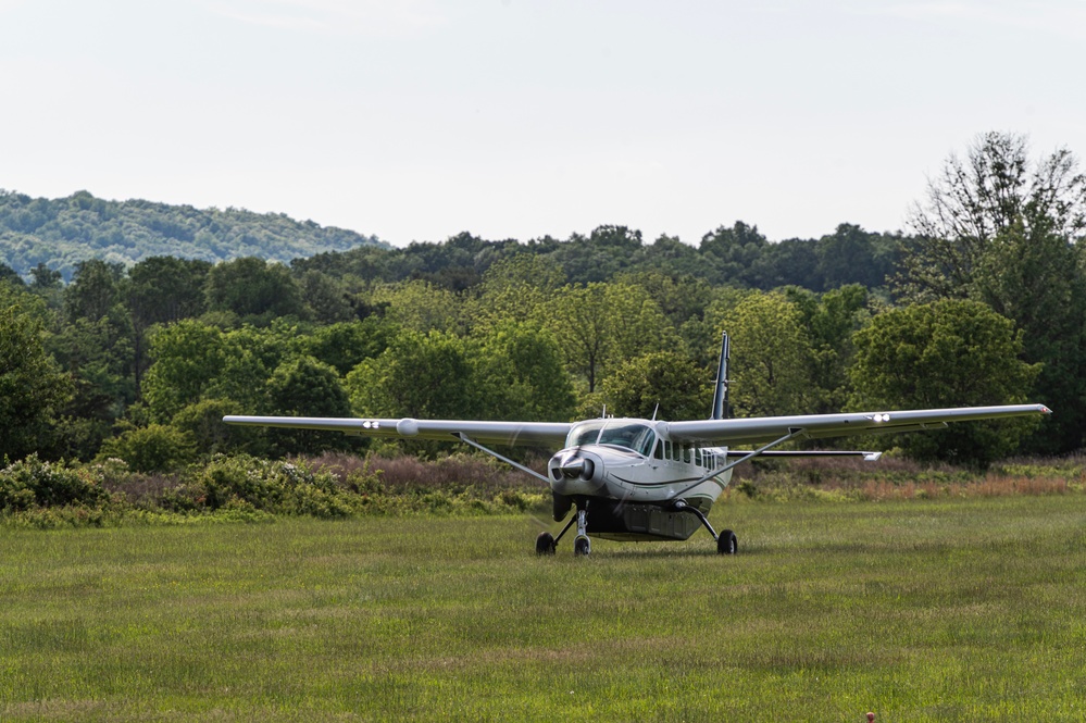 621 CRW Integrates C-208B Training with LZSOs
