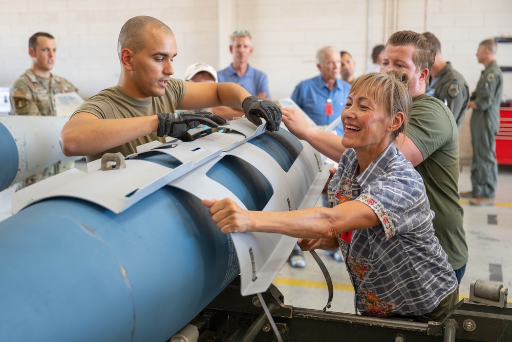 Building bombs, protecting pilots: Honorary commanders learn about Dyess missions