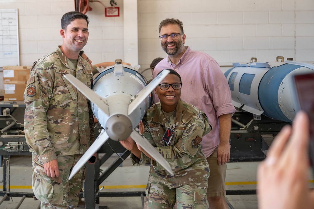 Building bombs, protecting pilots: Honorary commanders learn about Dyess missions