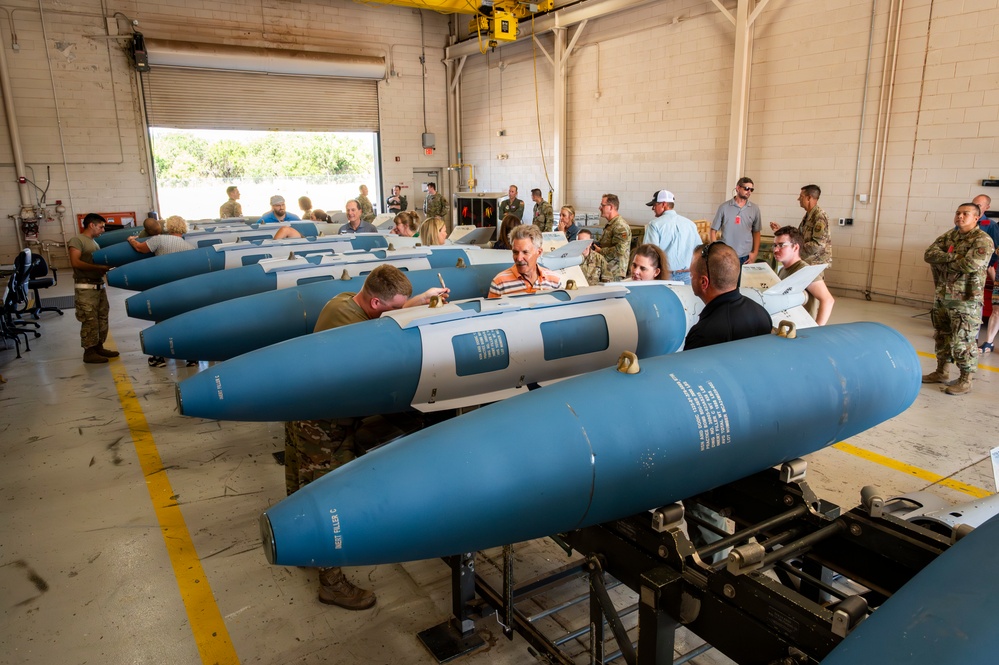 Building bombs, protecting pilots: Honorary commanders learn about Dyess missions