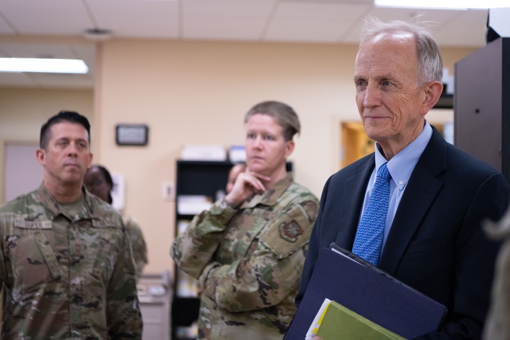 DHA Director visits MacDill