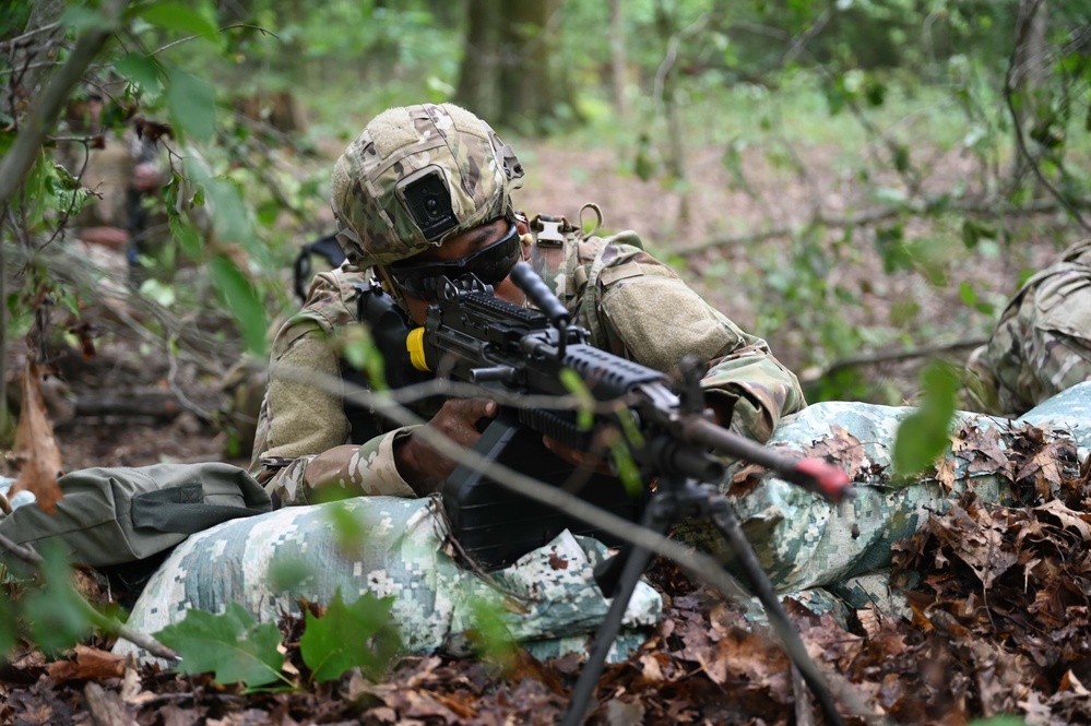 Reserve defenders test abilities in combat-readiness course
