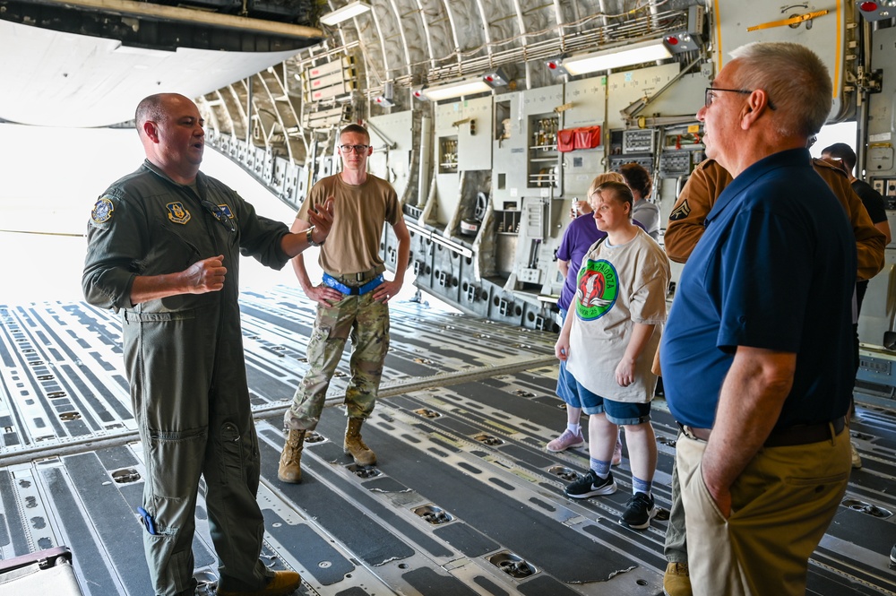TAC tours C-17