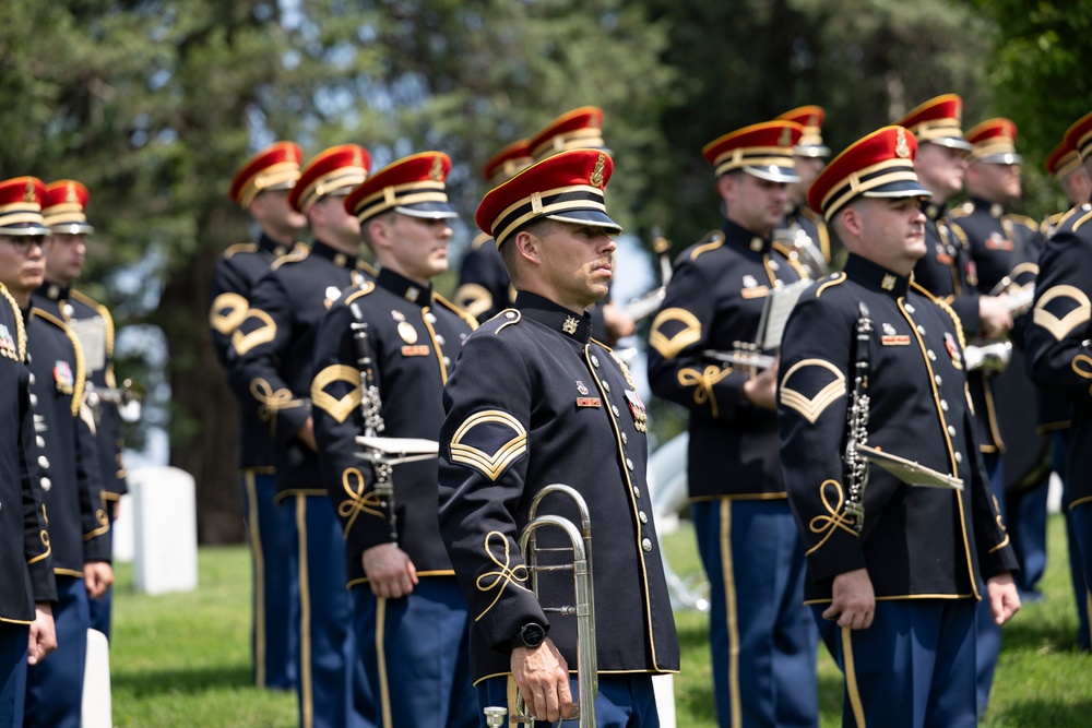 Full Military Funeral Honors with Escort are Conducted for U.S. Army Lt. Gen. Patrick Hughes in Section 34