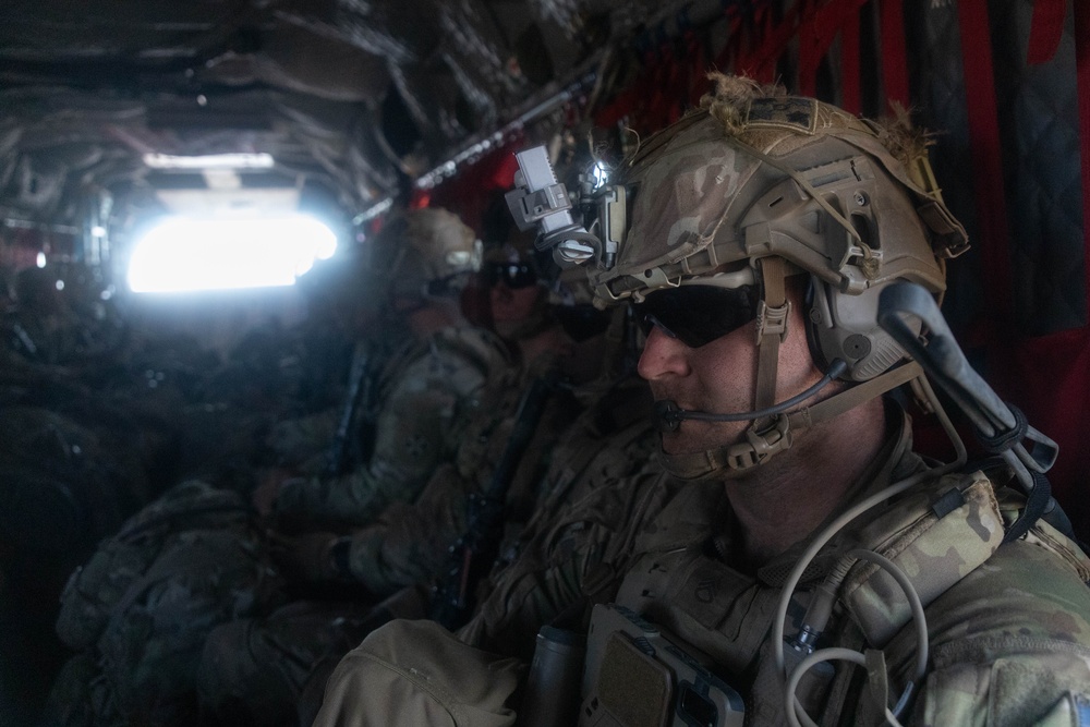 JTF-SB Soldiers conduct exfil operations in Otay Mountains