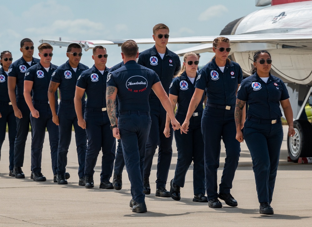 Thunderbirds prepare to take flight