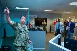 Eamon Spiegel, acting director, resource management division/acting comptroller, Bureau of Naval Personnel,  visits Navy Recruiting Command Headquartered [Image 2 of 4]