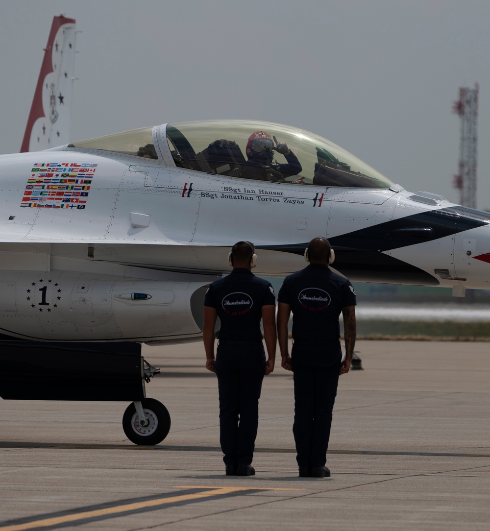 Thunderbirds prepare to take flight