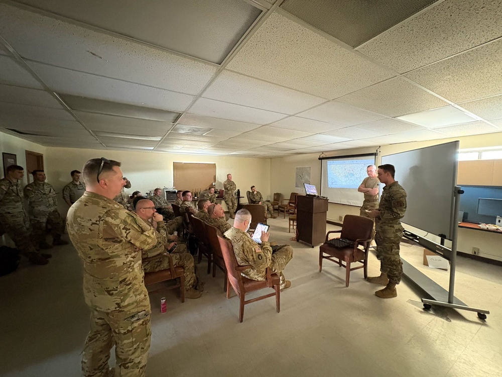 123rd Combat Weather Flight Integrates with Army for Training