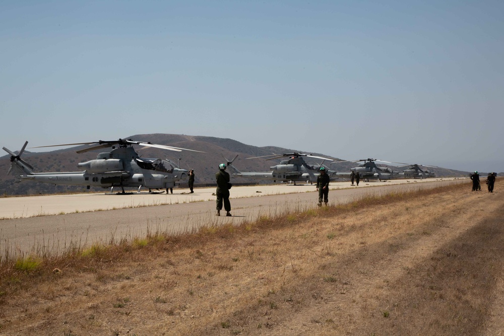HMLA-369 Enhances Expeditionary Readiness During HOLF Training