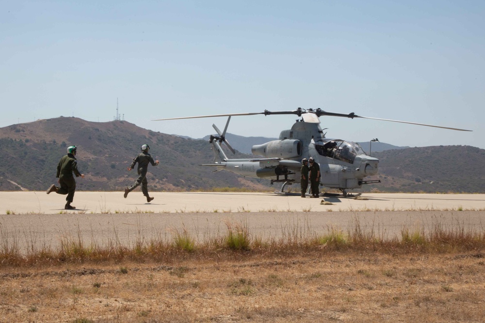 HMLA-369 Enhances Expeditionary Readiness During HOLF Training