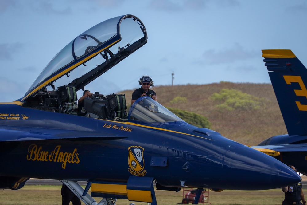 Blue Angels at Kaneohe Bay Airshow 2025