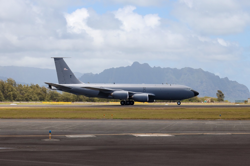 Blue Angels at Kaneohe Bay Airshow 2025