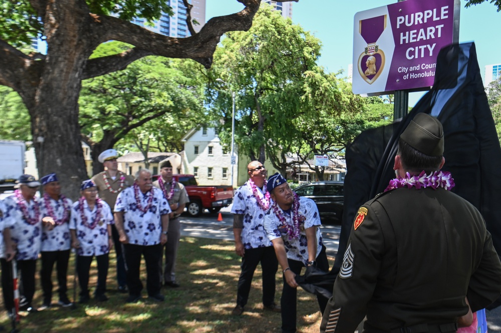 Honolulu recognized as Purple Heart City