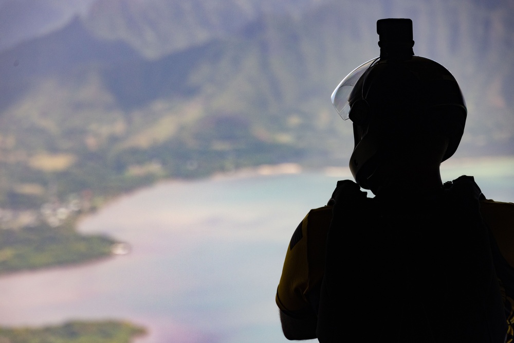 On 3: U.S. Service Members Sky Dive during the 2025 MCBH Kaneohe Airshow