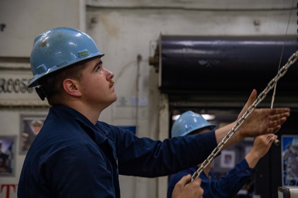 USS Theodore Roosevelt Maintenance