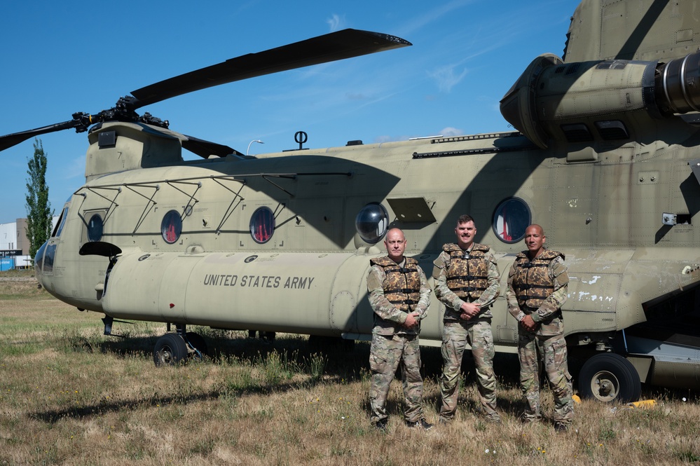 ORNG and WANG Conduct Helocast Training