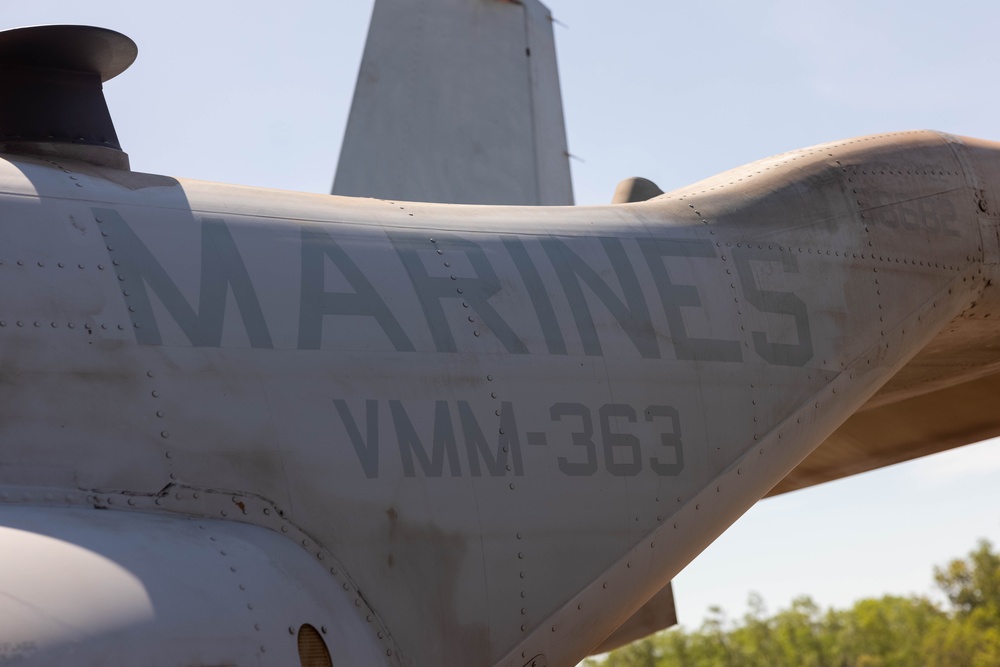 MRF-D 25.3: U.S. Marines participate in family day event