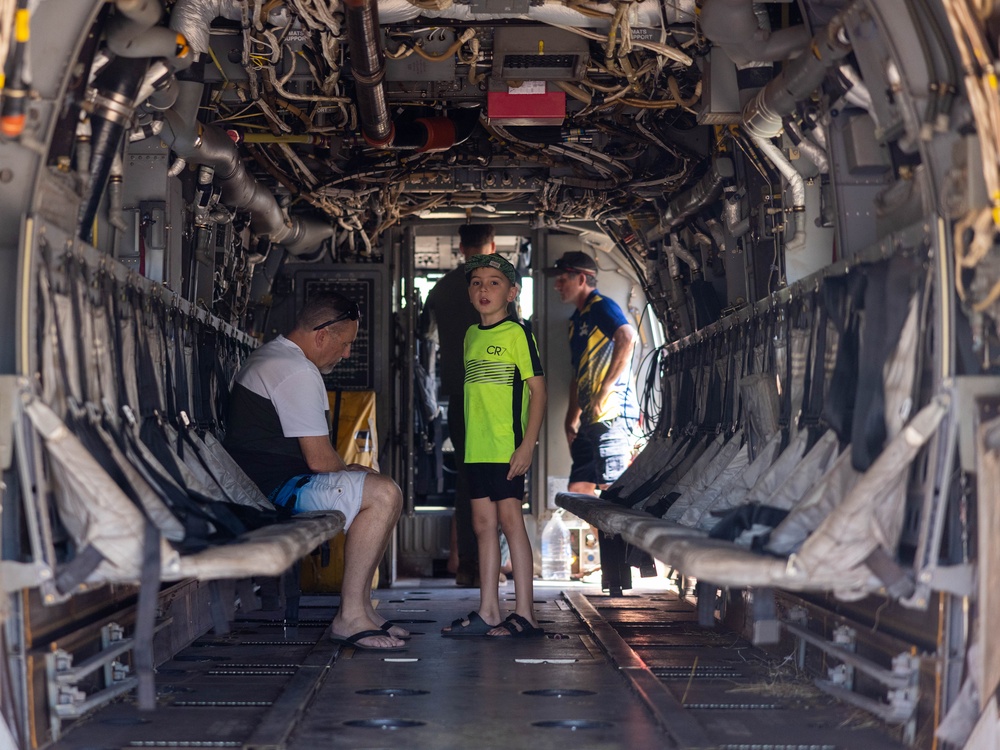 MRF-D 25.3: U.S. Marines participate in family day event