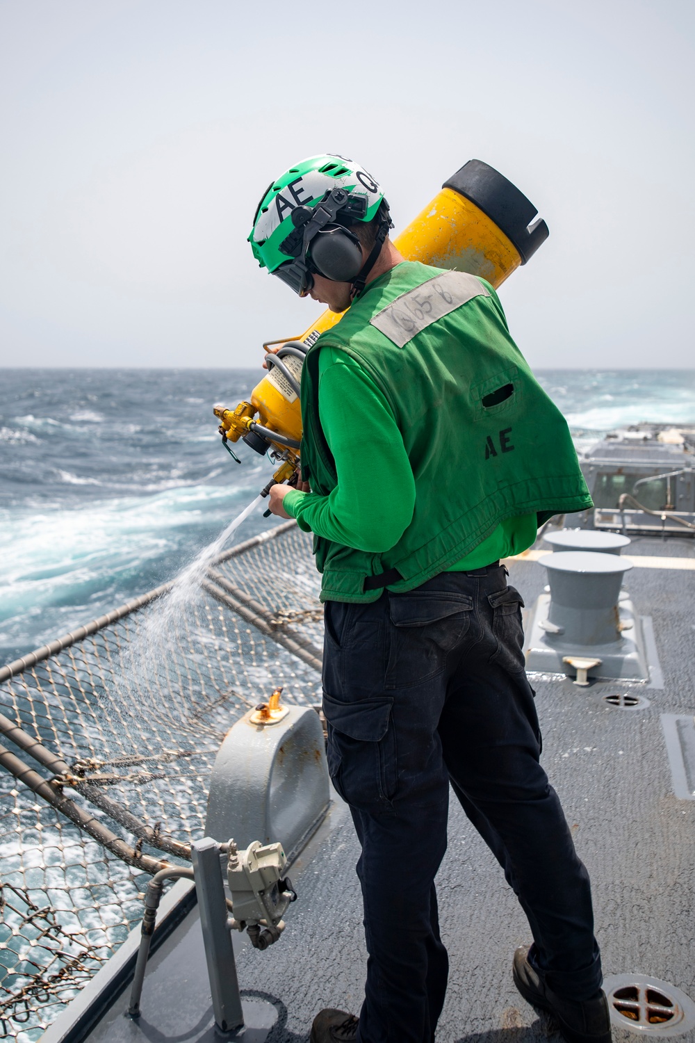 USS Higbee Conducts Flight Operations