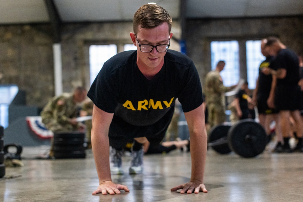 1-181st Field Artillery Regiment conducts Army Fitness Test