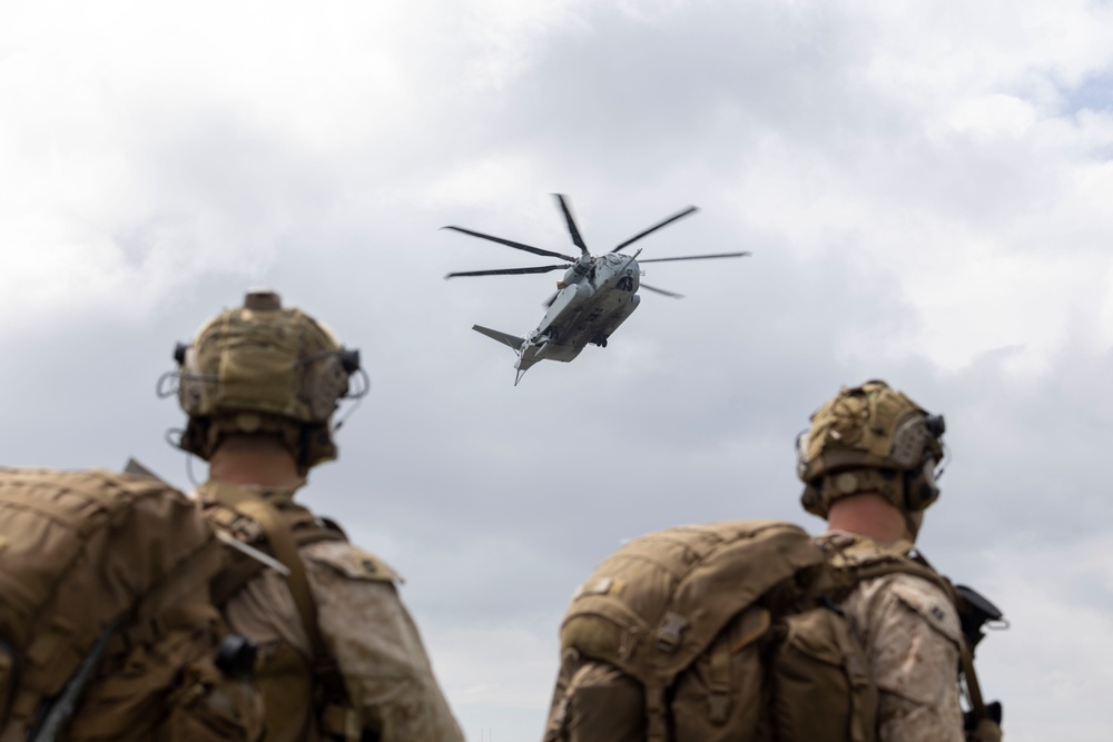 2nd ANGLICO &amp; NATO Allies Conduct Joint Casualty Evacuation Drill During Exercise Burmese Chase 25