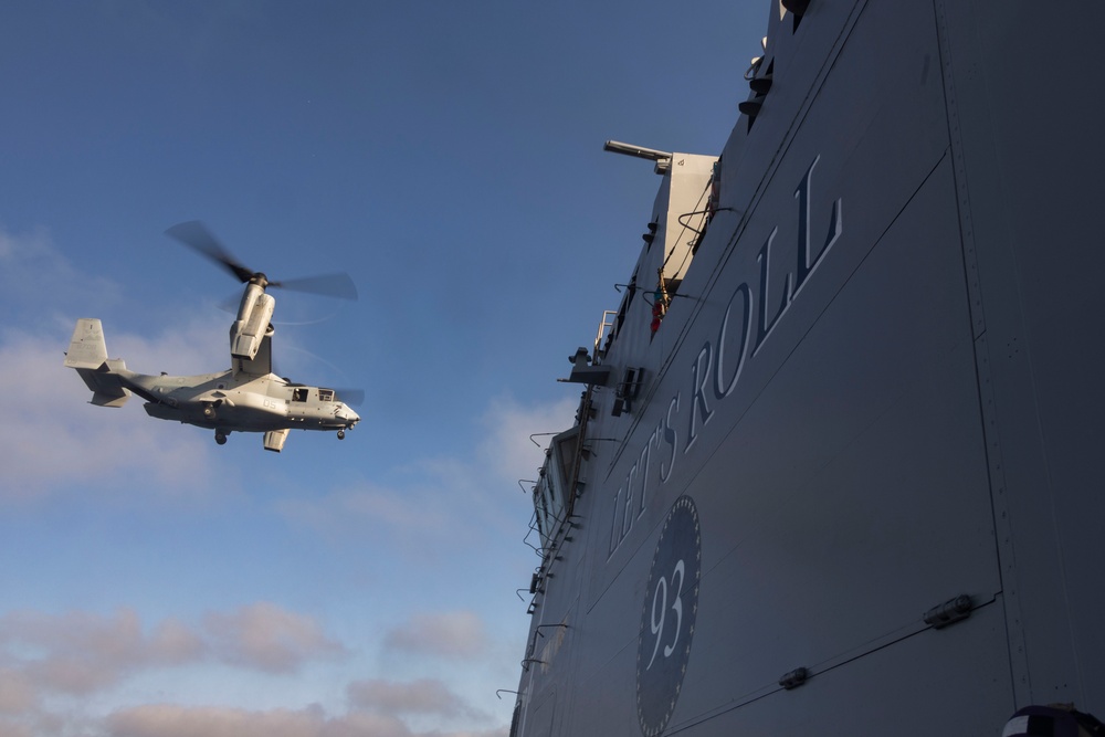 Ospreys Aboard USS Somerset (LPD 25)