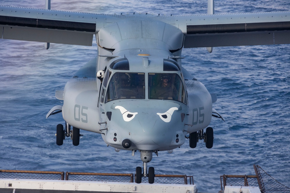 Ospreys Aboard USS Somerset (LPD 25)