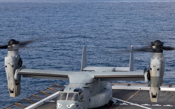 Ospreys Aboard USS Somerset (LPD 25)