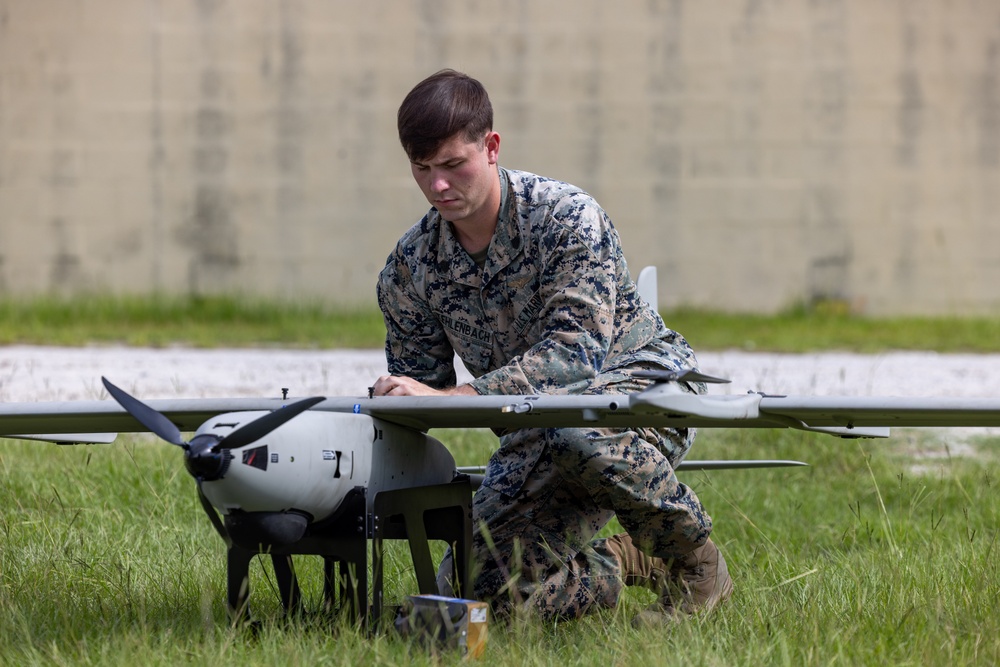 Marines with Advanced Infantry Training Battalion utilize a Vidterra Compass system to assess students