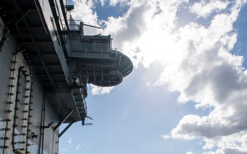 USS Carl Vinson Departs Pearl Harbor