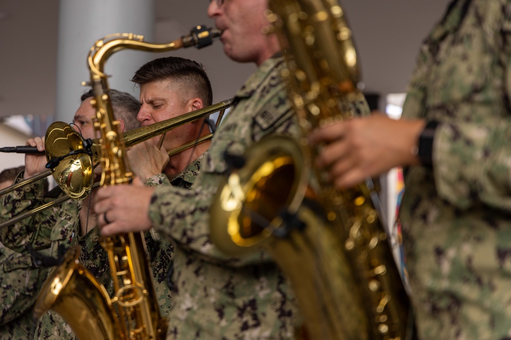 CP25 USFF Band Performs at the C3 Mall in San Fernando