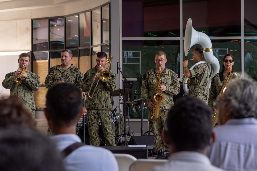 CP25 USFF Band Performs at the C3 Mall in San Fernando