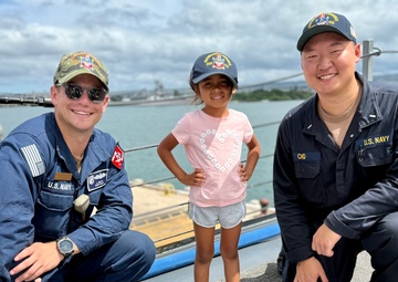 USS William P. Lawrence (DDG 110) conducts shipboard tour