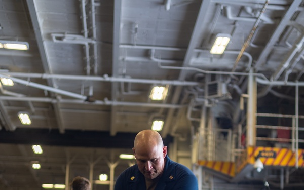 USS Theodore Roosevelt Golf