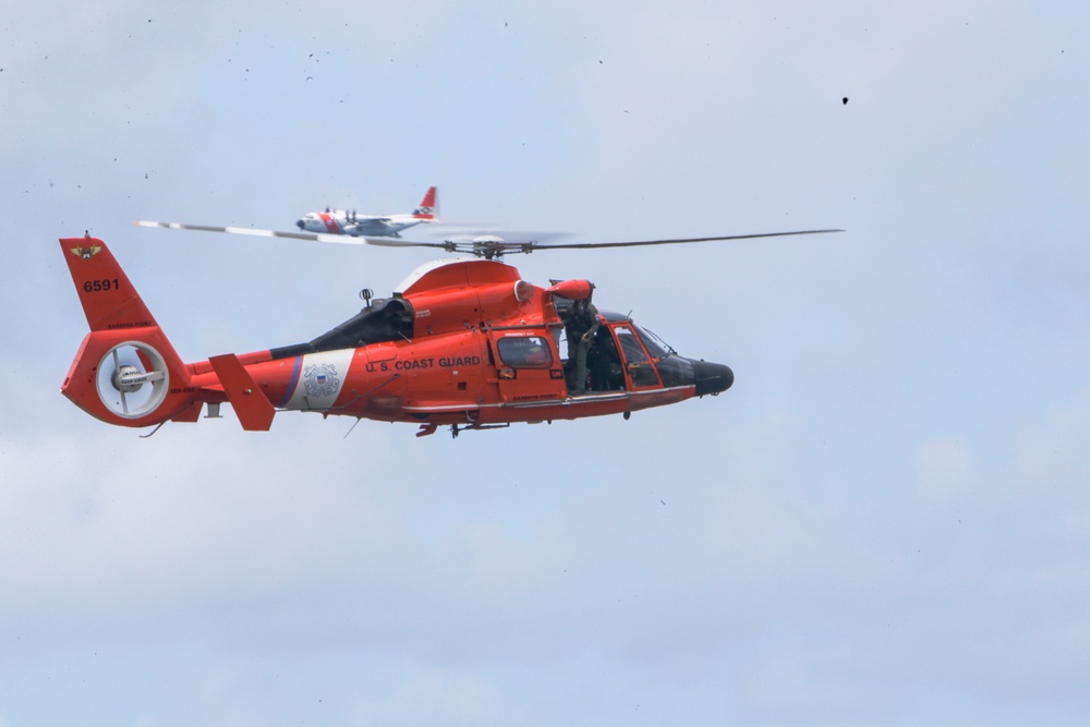 Marine Corps Base Hawaii Kaneohe Bay Air Show: Day 1