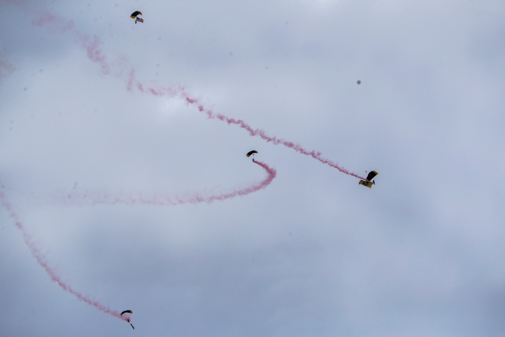 Marine Corps Base Hawaii Kaneohe Bay Air show: Day 1