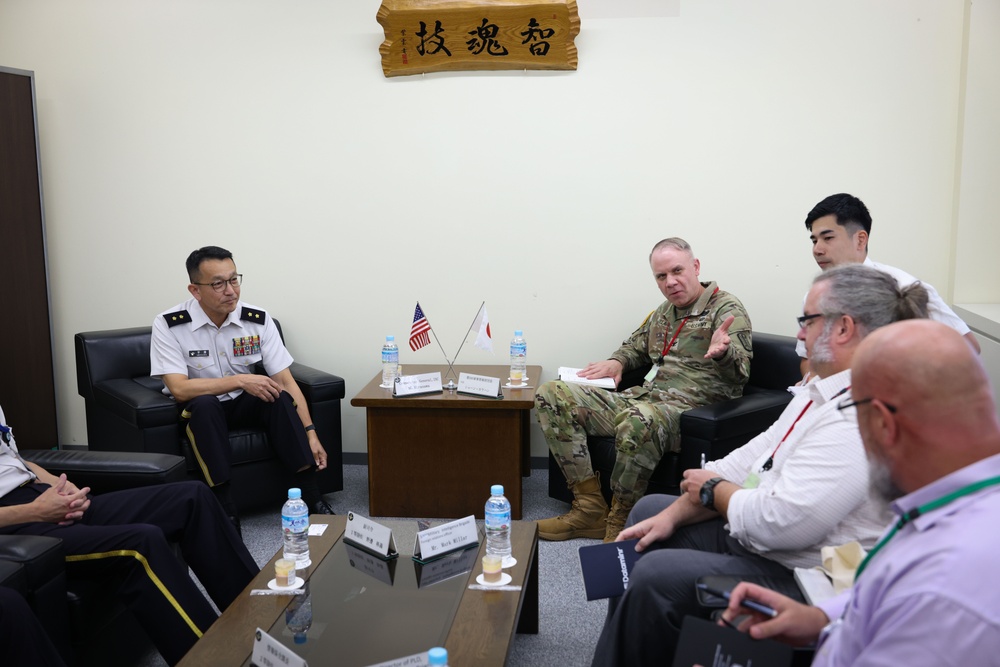 500th MIB-T Advances MI Relationship with JGSDF INSCOM