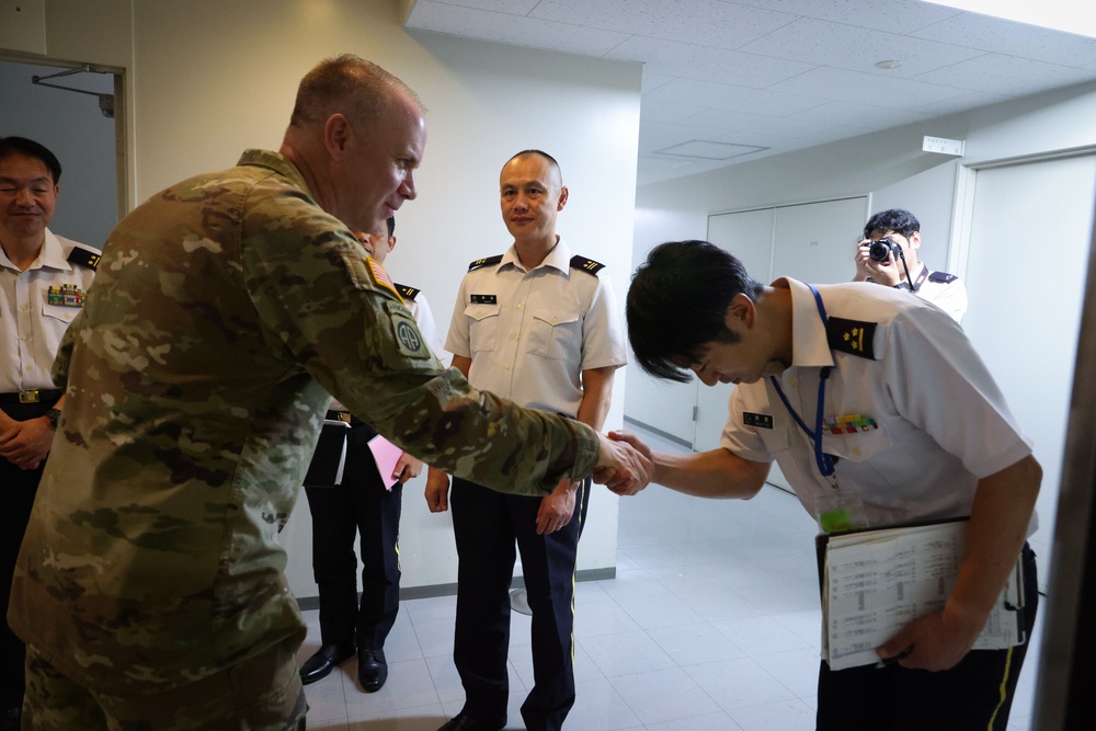 500th MIB-T Advances MI Relationship with JGSDF INSCOM