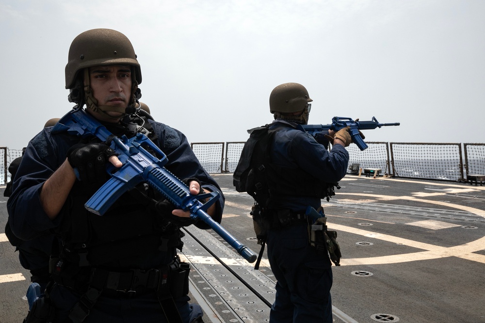 USS Wayne E. Meyer conducts operations in the U.S. Central Command area of responsibility as part of the Carl Vinson Carrier Strike Group