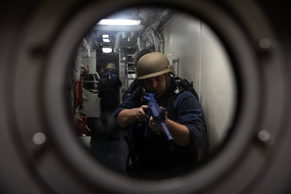 USS Wayne E. Meyer conducts operations in the U.S. Central Command area of responsibility as part of the Carl Vinson Carrier Strike Group